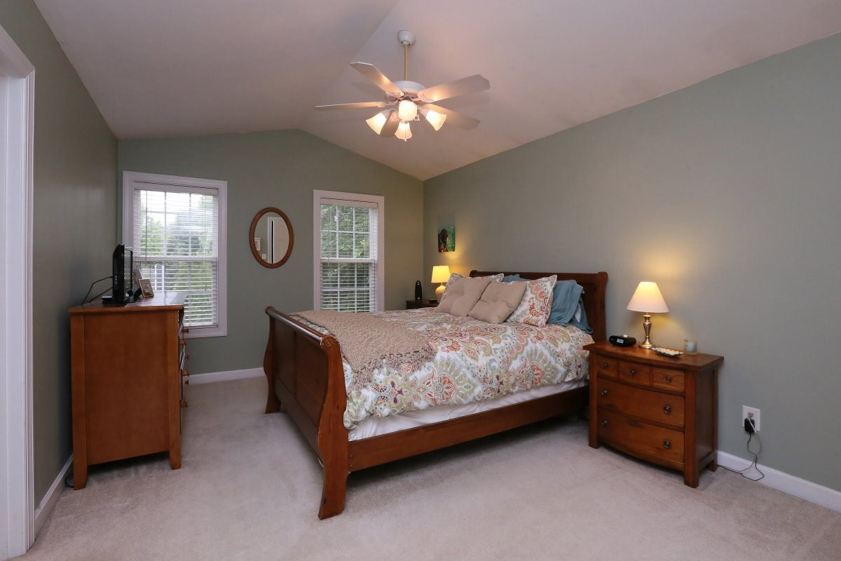 1068 Mills Street Raleigh, NC 27608 - Photo 18 of 25 Photo 18