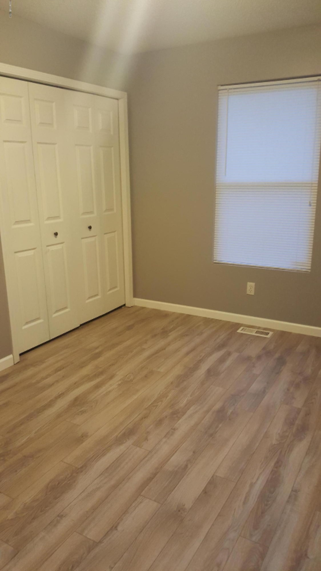 4115 Mt Olivet Road Kalamazoo, MI 49004 - Photo 20 of 32 Bedroom Three