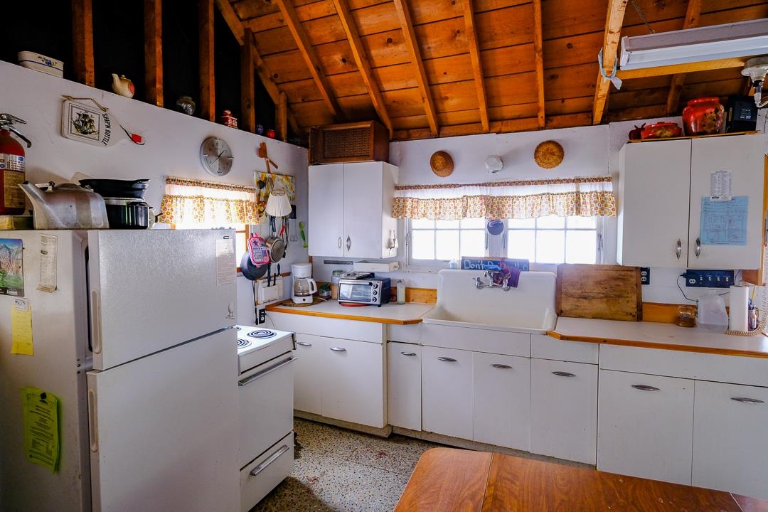 1414 Vermont Rte 100 Ludlow, VT 05149 - Photo 24 of 38