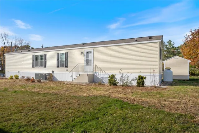 $229,000 | 843 High Street, Unit 13A, Candia, NH 03034