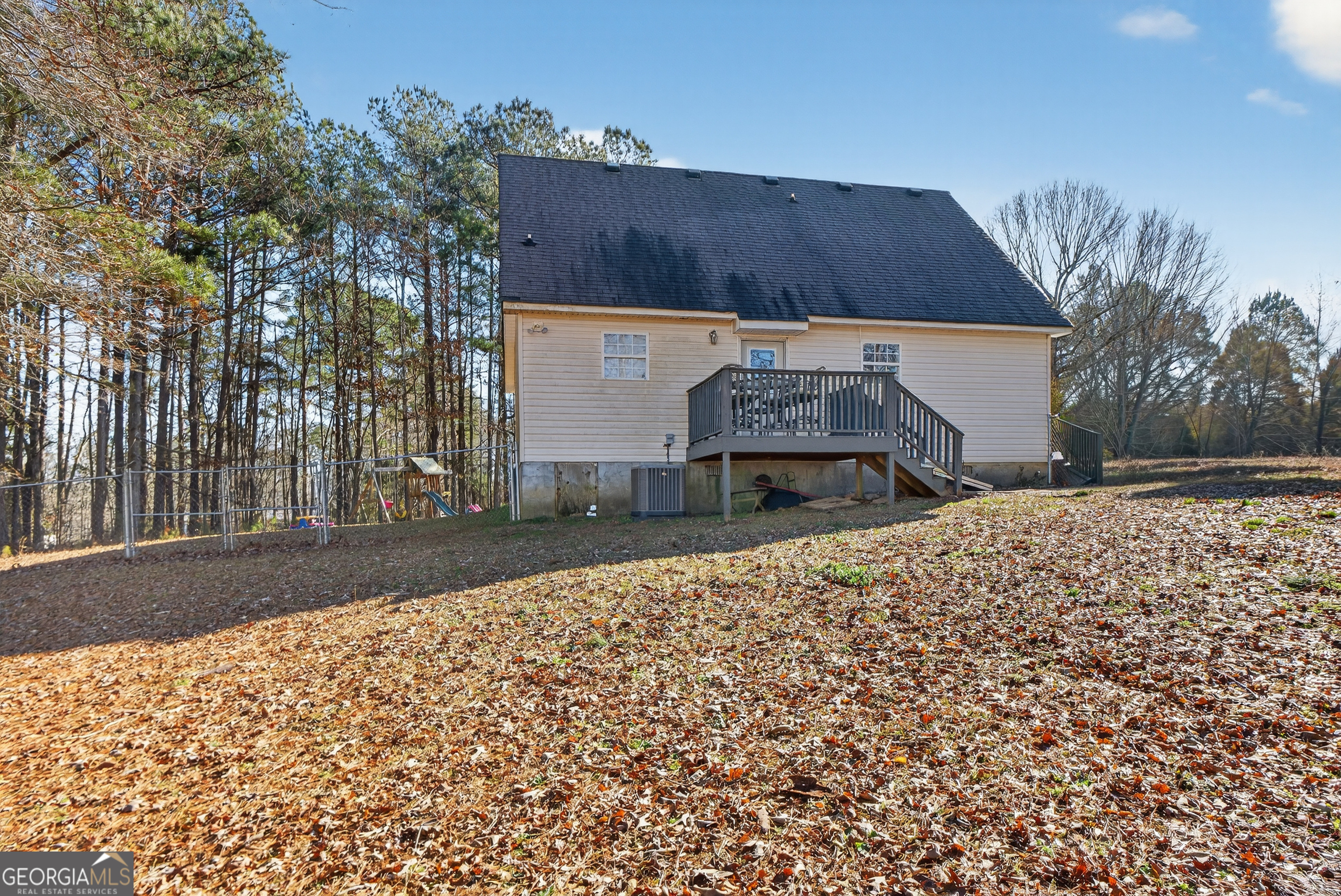 261 Henry Higgins Road Jackson, GA 30233 - Photo 31 of 37