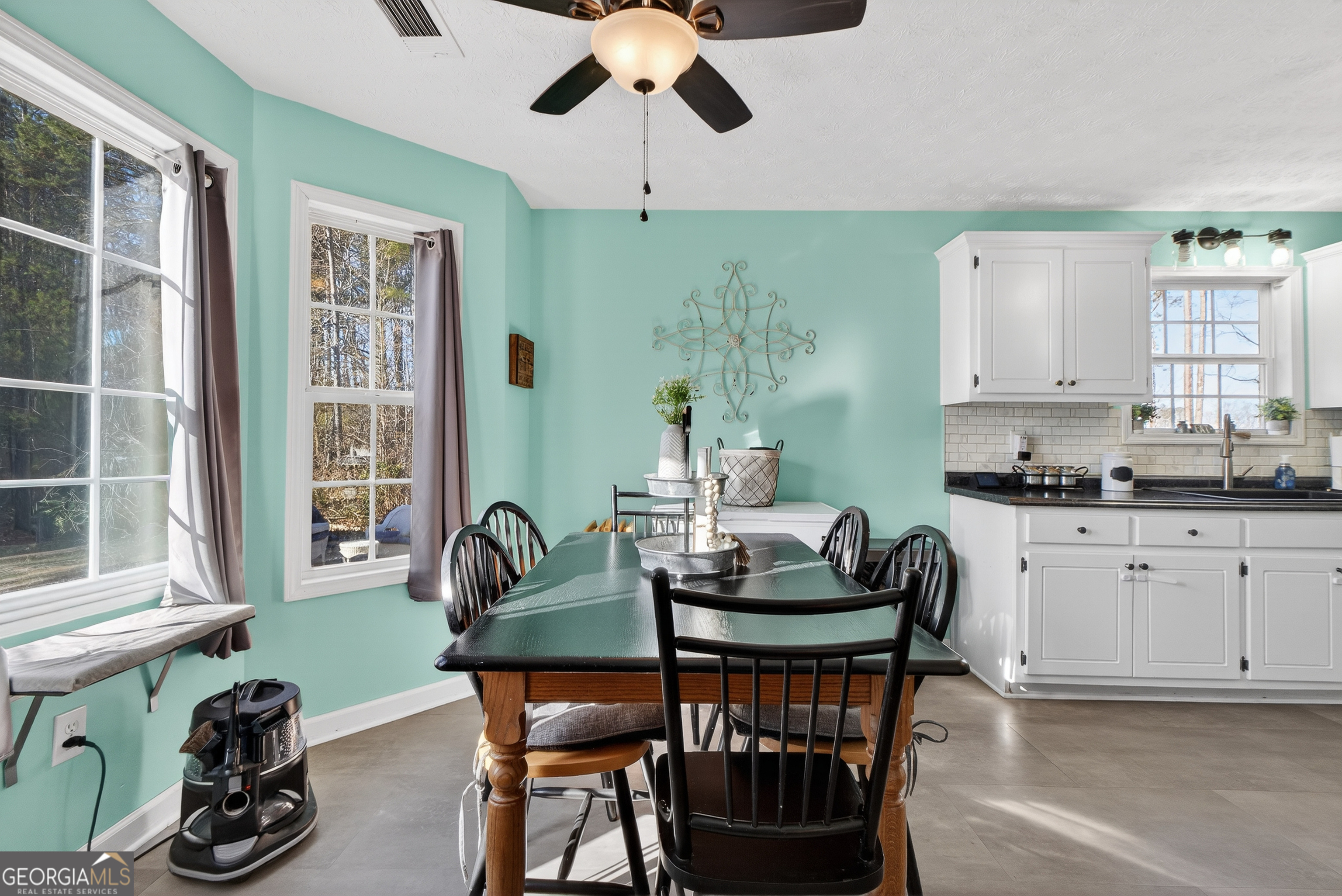 261 Henry Higgins Road Jackson, GA 30233 - Photo 8 of 37