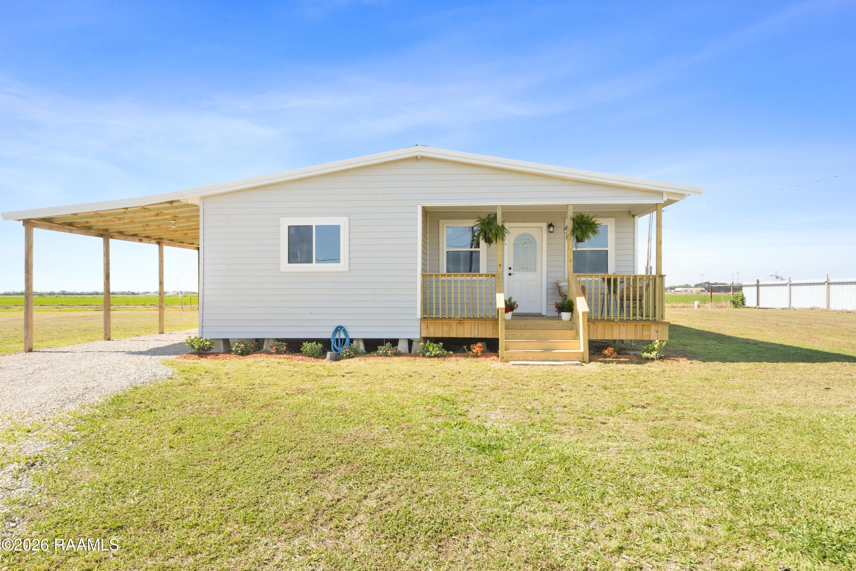 516 Cheneau Road Kaplan, LA 70548 - Photo 3 of 31 516Cheneau-4