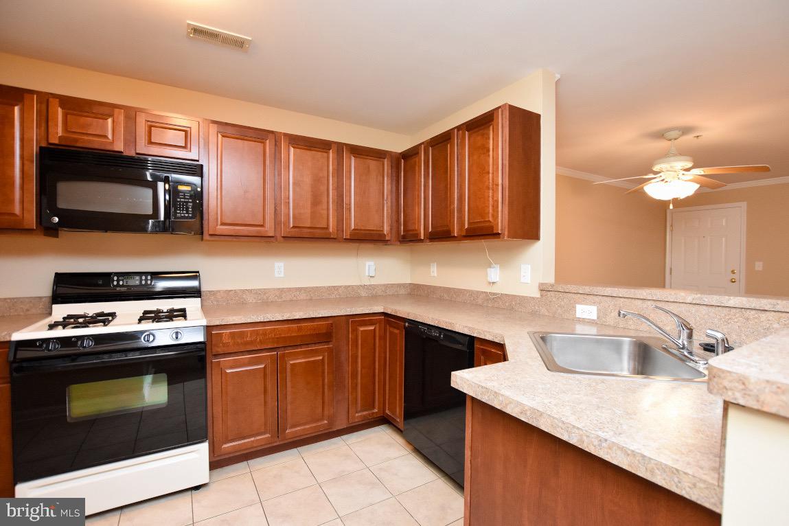 342 Nicholas Drive Delran, NJ 08075 - Photo 11 of 21