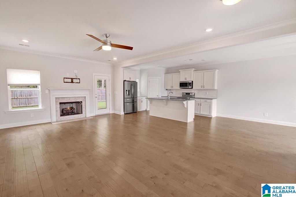 8044 Madison Avenue Helena, AL 35080 - Photo 3 of 34
