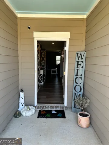 a view of a entryway door of the house
