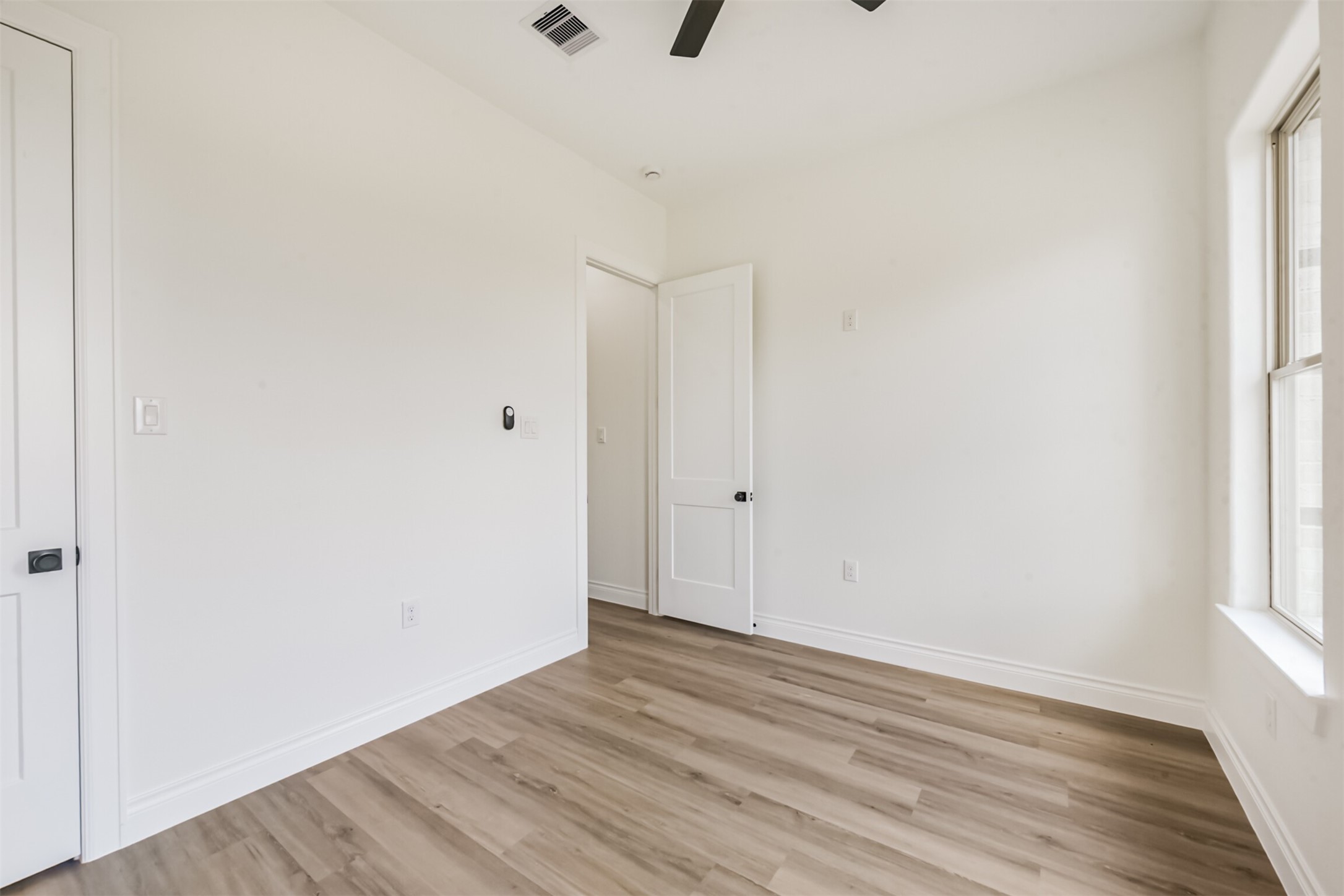749 Wagon Wheel Trail Angleton, TX 77515 - Photo 18 of 21