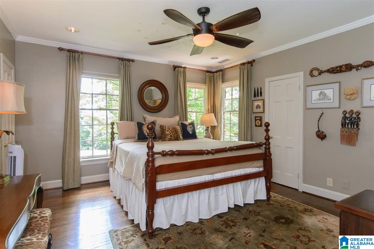 4228 Caldwell Mill Road Birmingham, AL 35243 - Photo 24 of 50