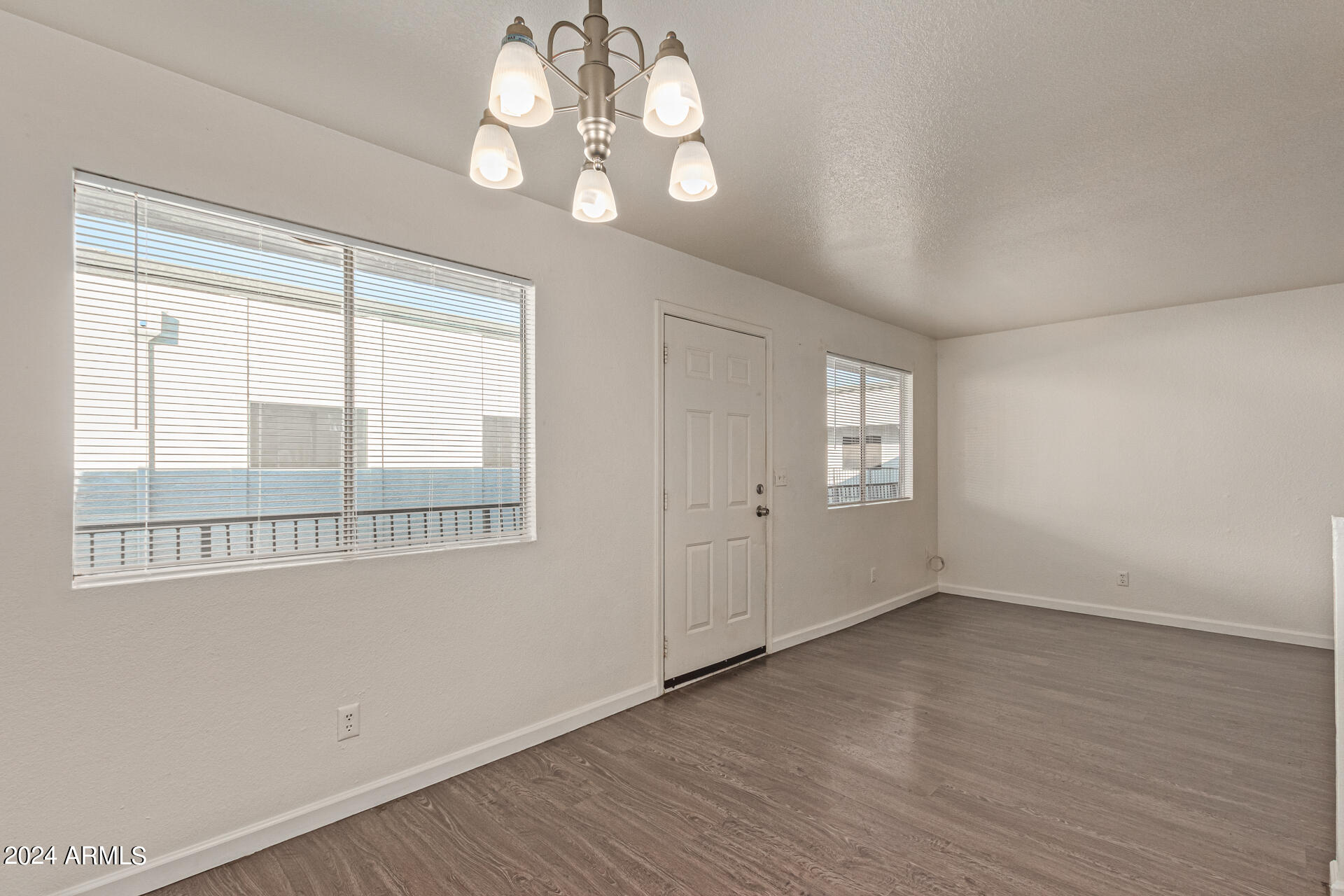 18202 North Cave Creek Road, Unit 228 Phoenix, AZ 85032 - Photo 10 of 31 Dining Area