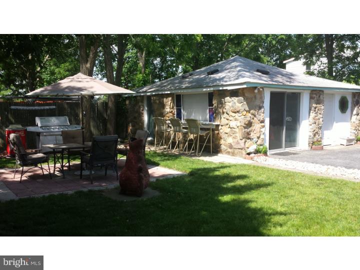 104 Chestnut Street Delran, NJ 08075 - Photo 3 of 18 Gallery Image 3