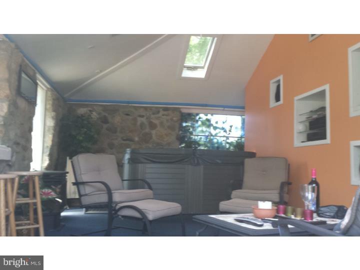 104 Chestnut Street Delran, NJ 08075 - Photo 4 of 18 Gallery Image 4