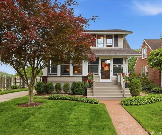 $550,000 | 1917 Clawson Avenue, Royal Oak, MI 48073