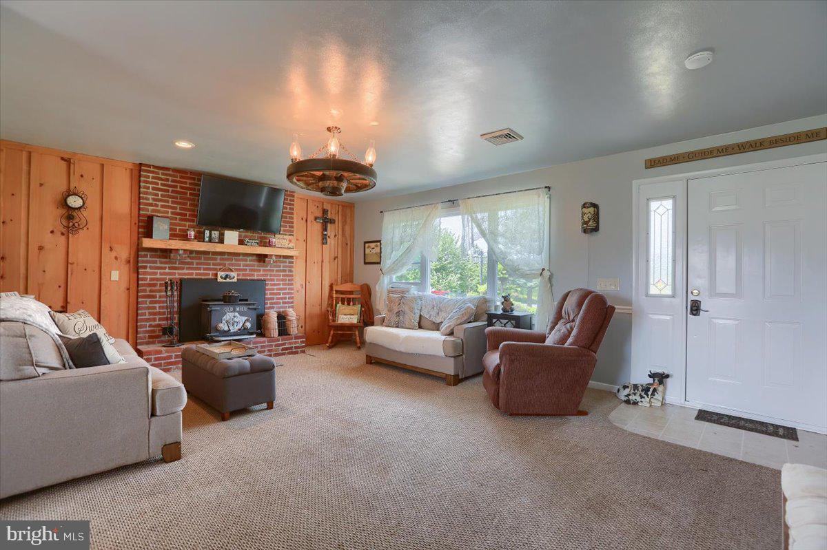 501 Stracks Dam Road Myerstown, PA 17067 - Photo 2 of 26 Gallery Image 2