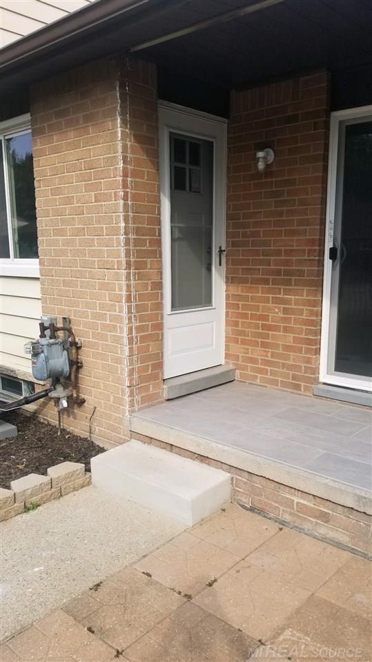 8401 18 18 Mile Road, Unit 2 Sterling Heights, MI 48313 - Photo 2 of 26