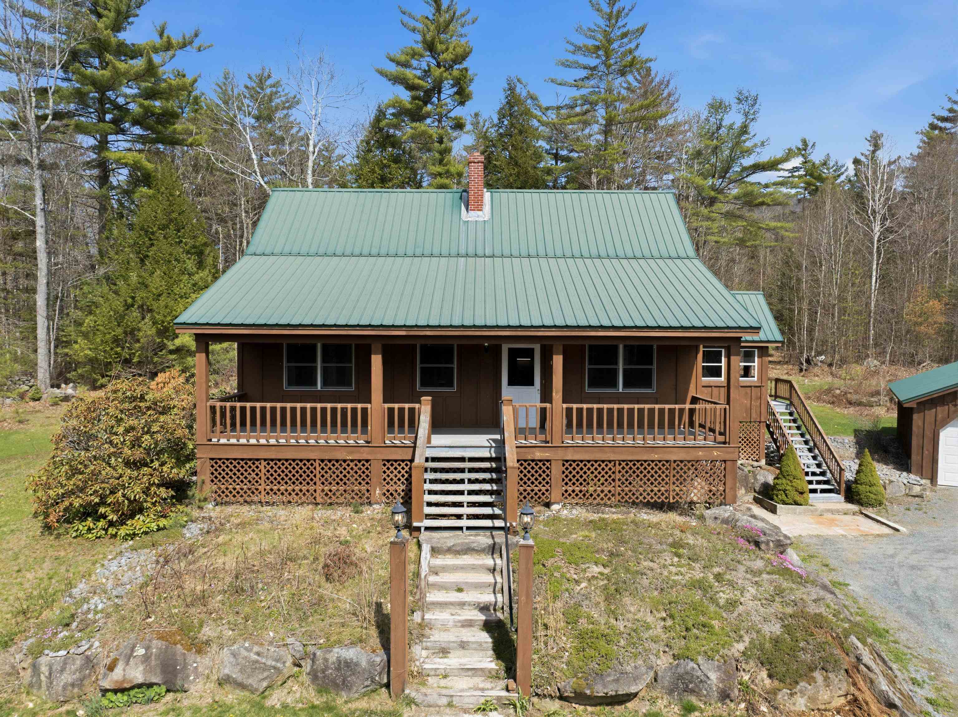 218 East Side Road Wentworth, NH 03282 - Photo 1 of 54 Gallery Image 1