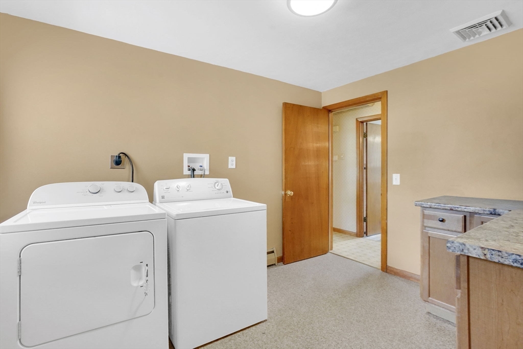 95 Wrenwood Street Springfield, MA 01119 - Photo 32 of 35