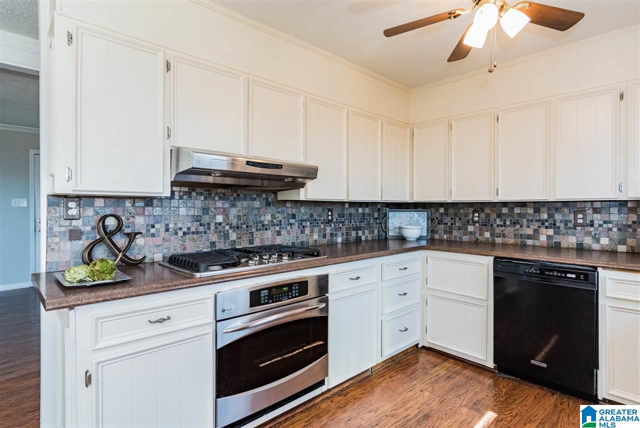 5081 South Shades Crest Road Bessemer, AL 35022 - Photo 5 of 37