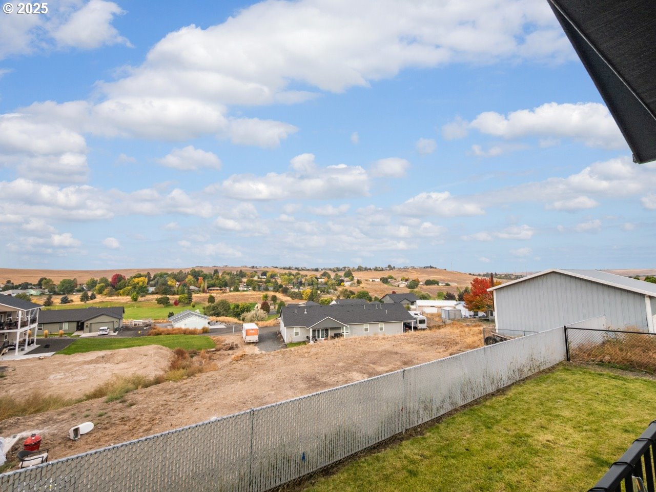 692 Southwest Runnion Avenue Pendleton, OR 97801 - Photo 23 of 35 a view of swimming pool with an outdoor seating