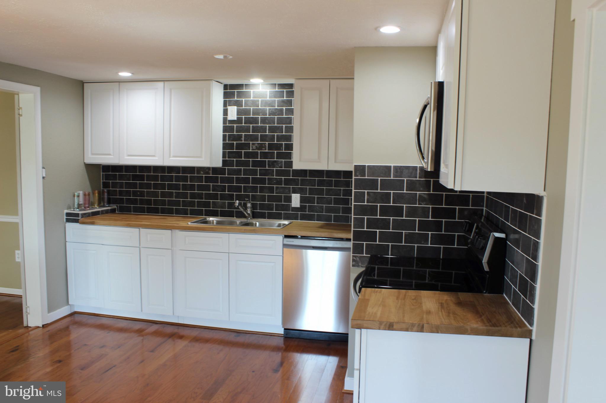 260 Fox Road Dover, DE 19901 - Photo 2 of 14 Gallery Image 2