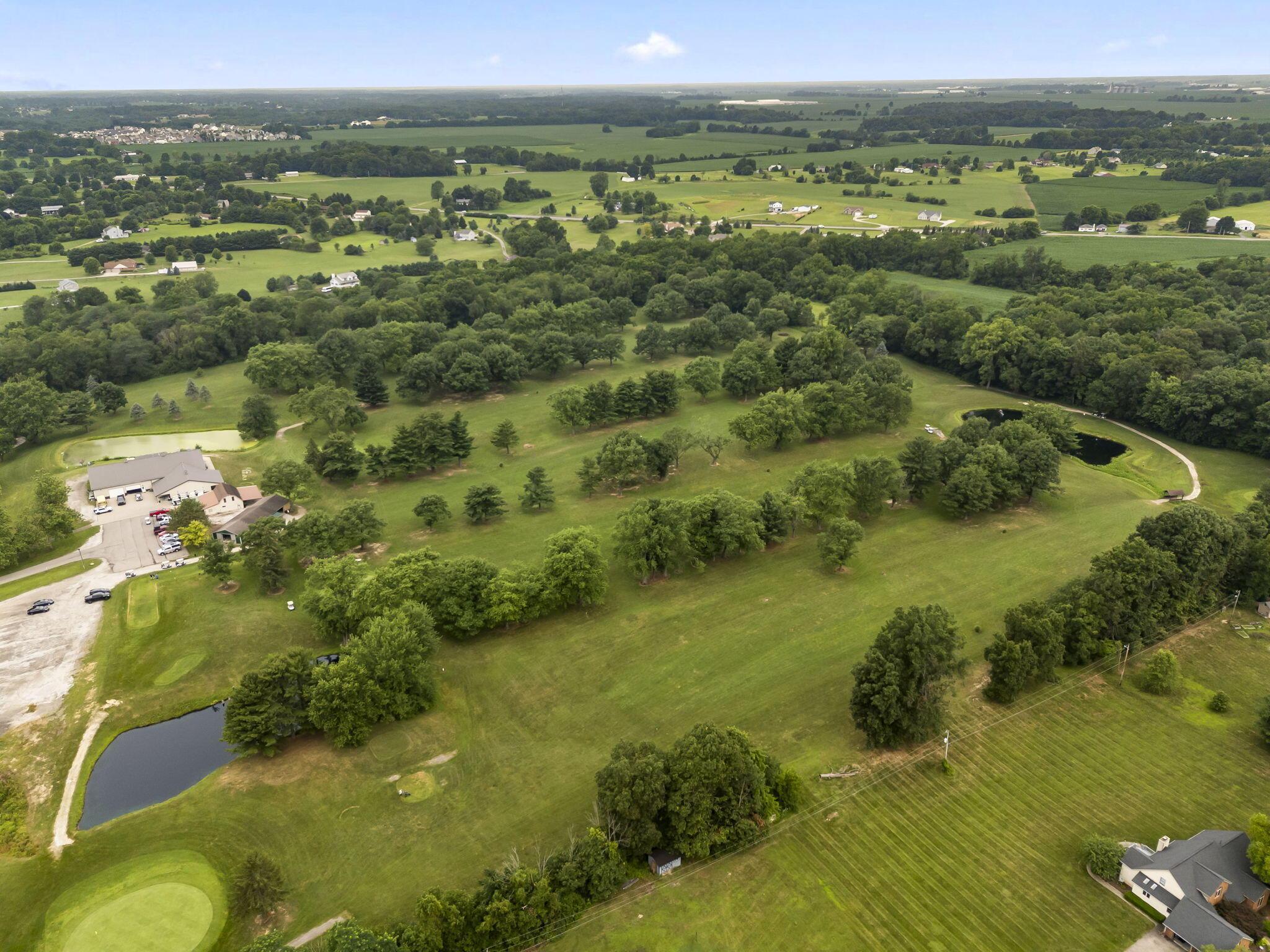 18 Hillgate Road Johnstown, OH 43031 - Photo 59 of 62 Golf Course Next Door