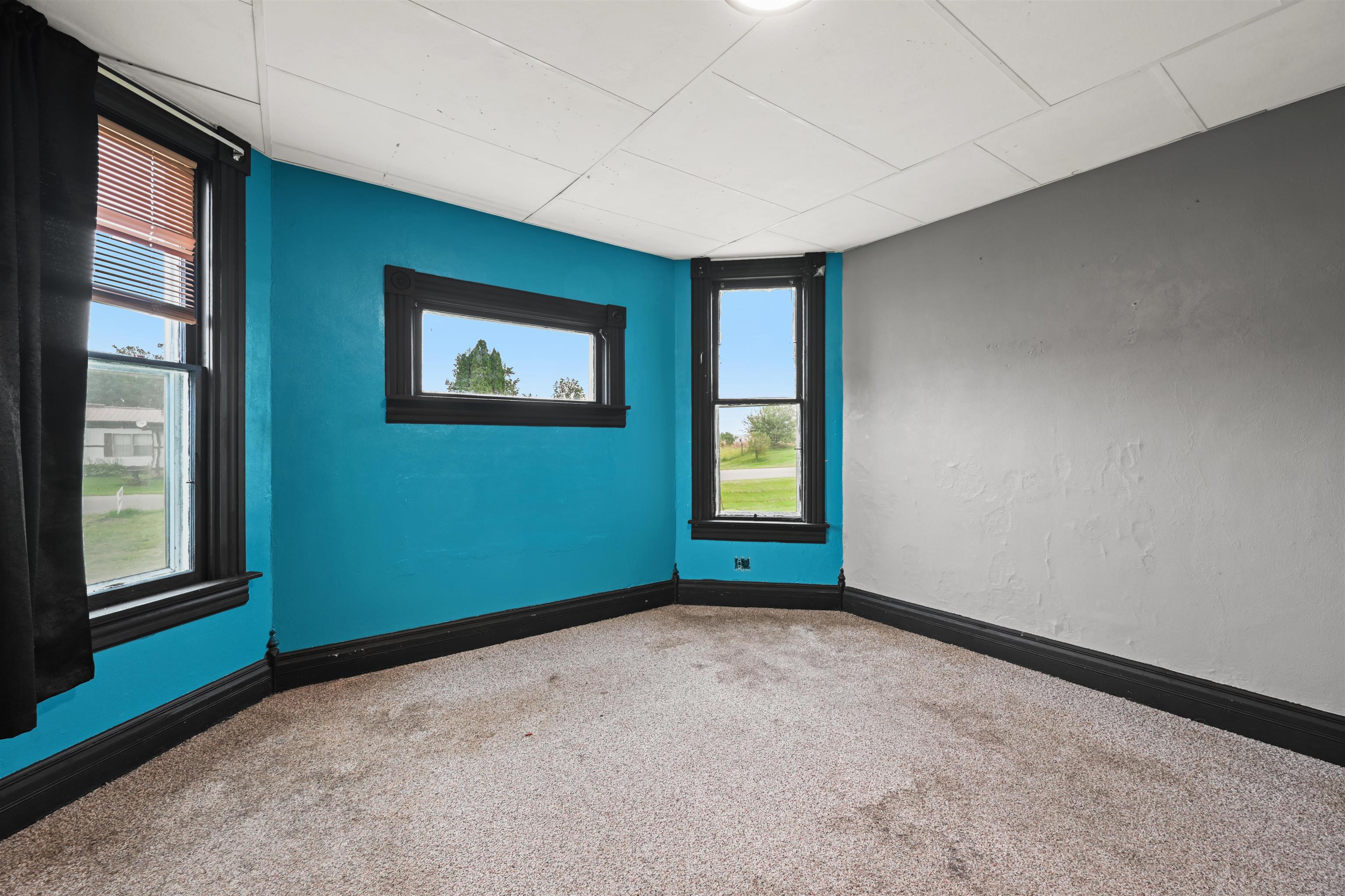 506 Buchanan Street Southwest Cascade, IA 52033 - Photo 6 of 19 Gallery Image 6
