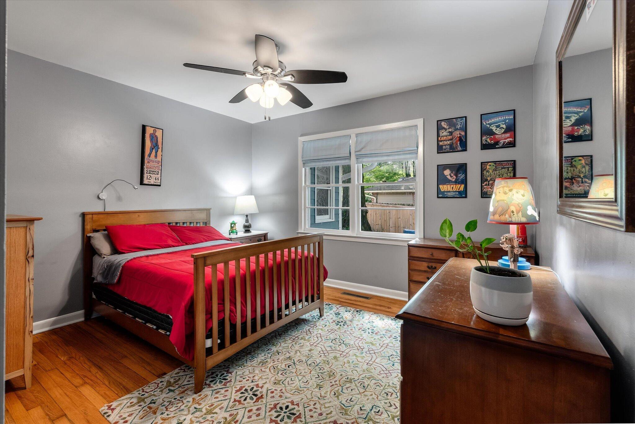 112 Live Oak Road Summerville, SC 29485 - Photo 27 of 63 Secondary Bedroom
