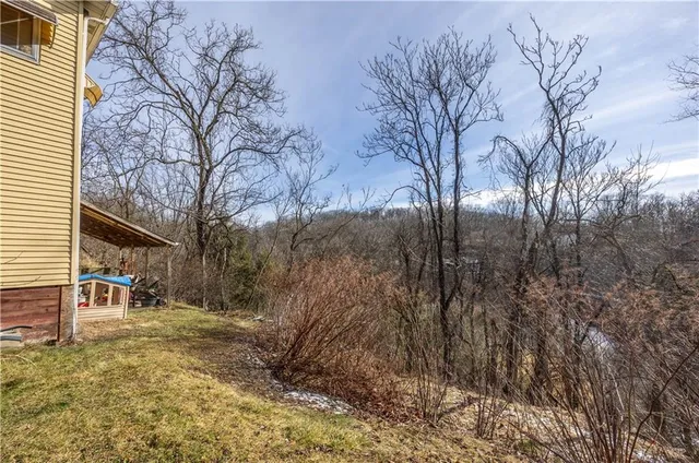 $78,000 | 751 6th Street, Pitcairn, PA 15140