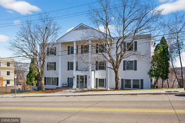 $389,000 | 301 3rd Street South, Unit 301, Stillwater, MN 55082