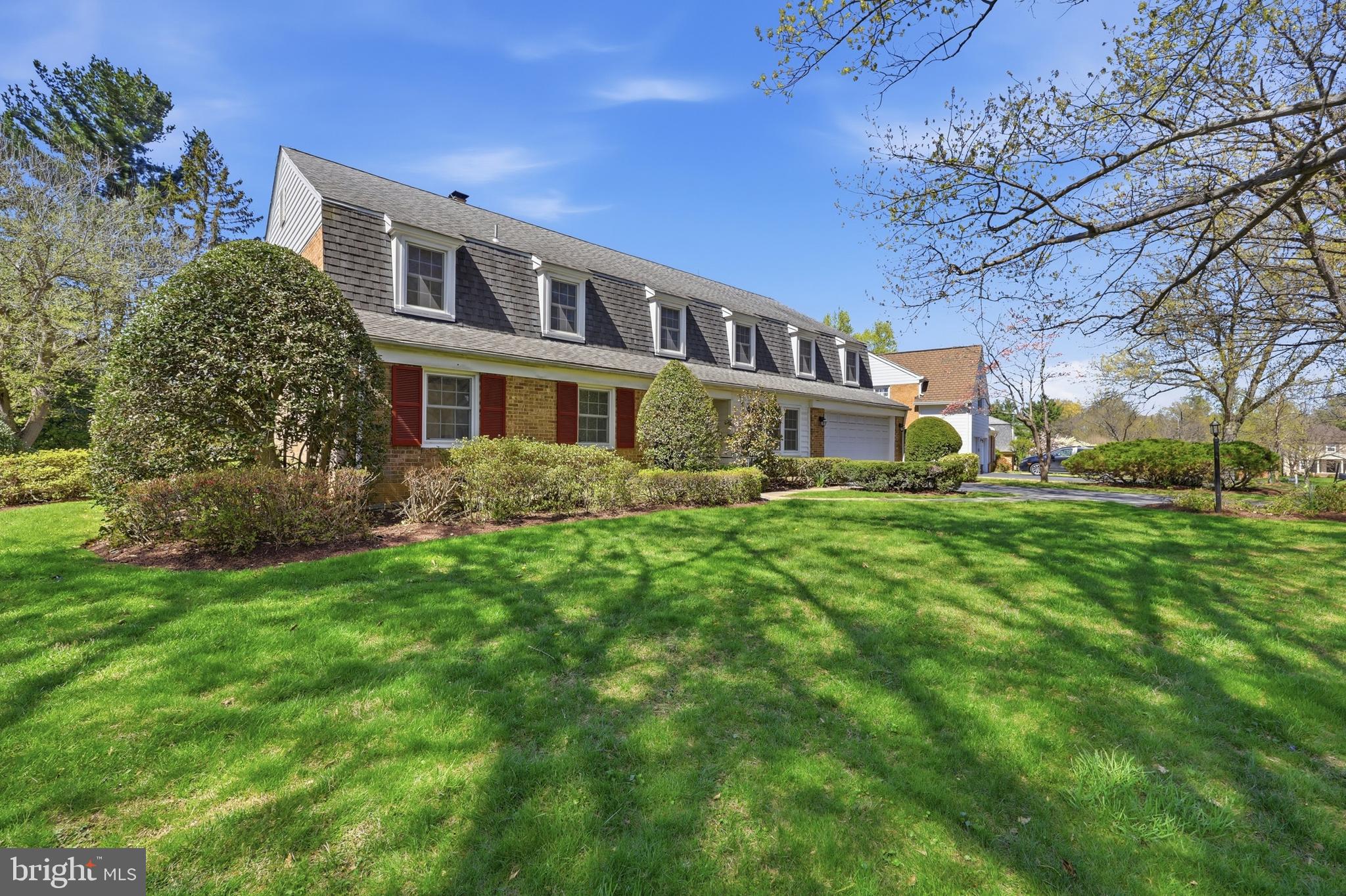 12428 Over Ridge Road Potomac, MD 20854 - Photo 3 of 81