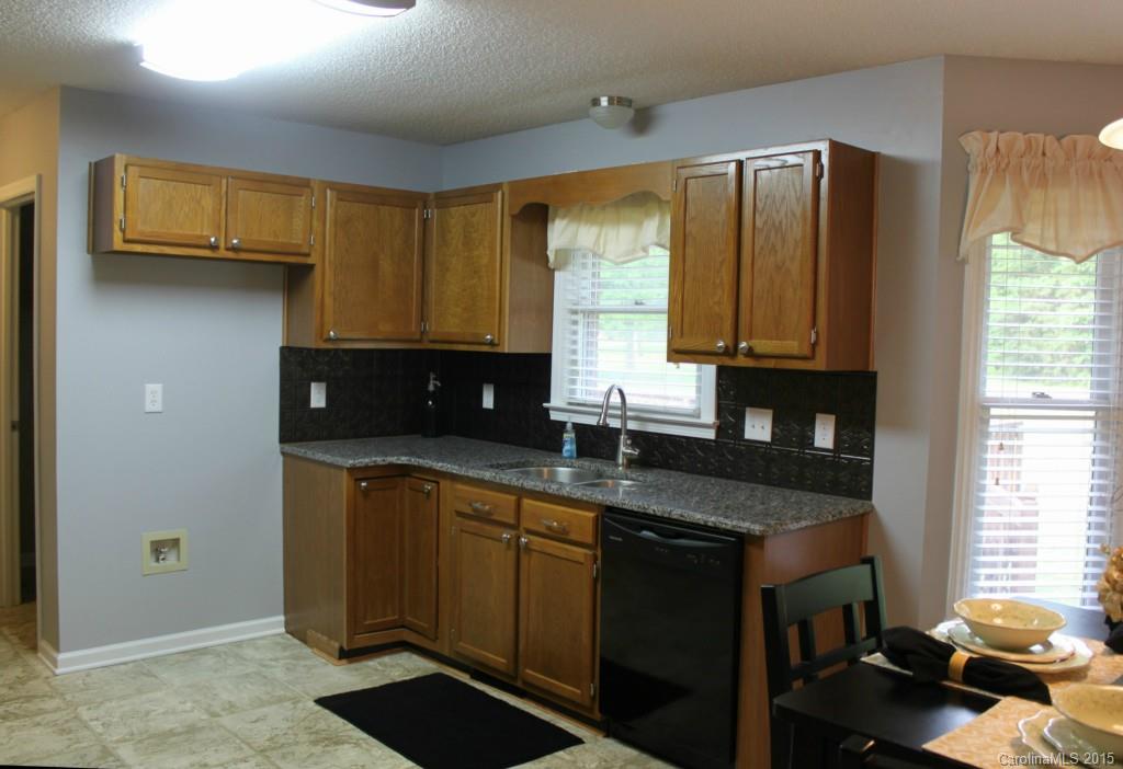 7953 Flowes Store Road Concord, NC 28025 - Photo 4 of 24 Gallery Image 4