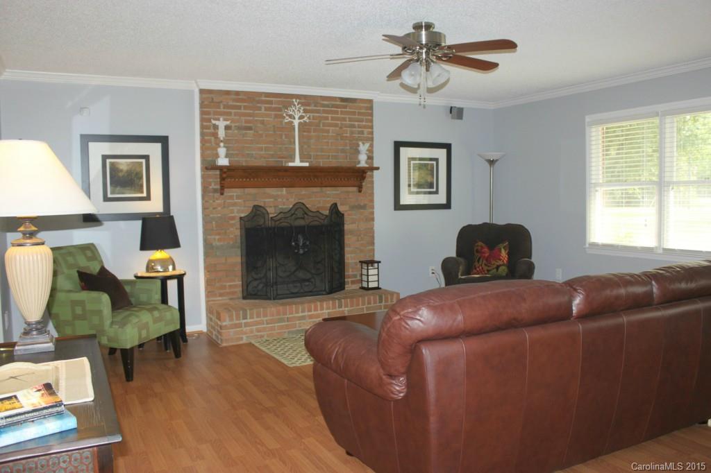 7953 Flowes Store Road Concord, NC 28025 - Photo 7 of 24 Gallery Image 7