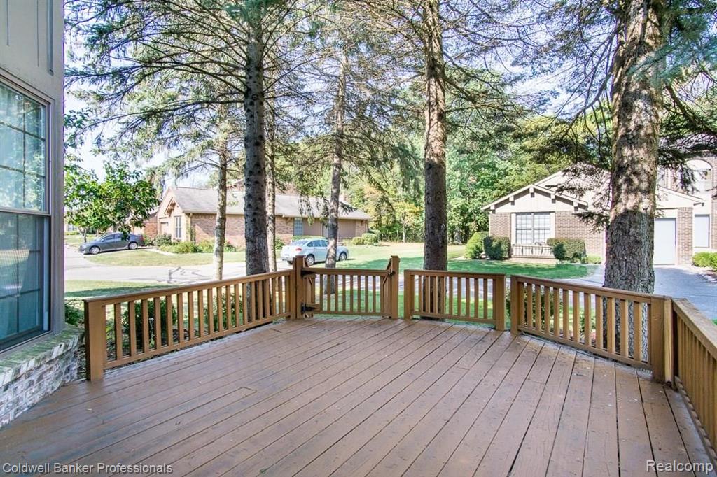 1825 Reis Court Rochester Hills, MI 48309 - Photo 24 of 30