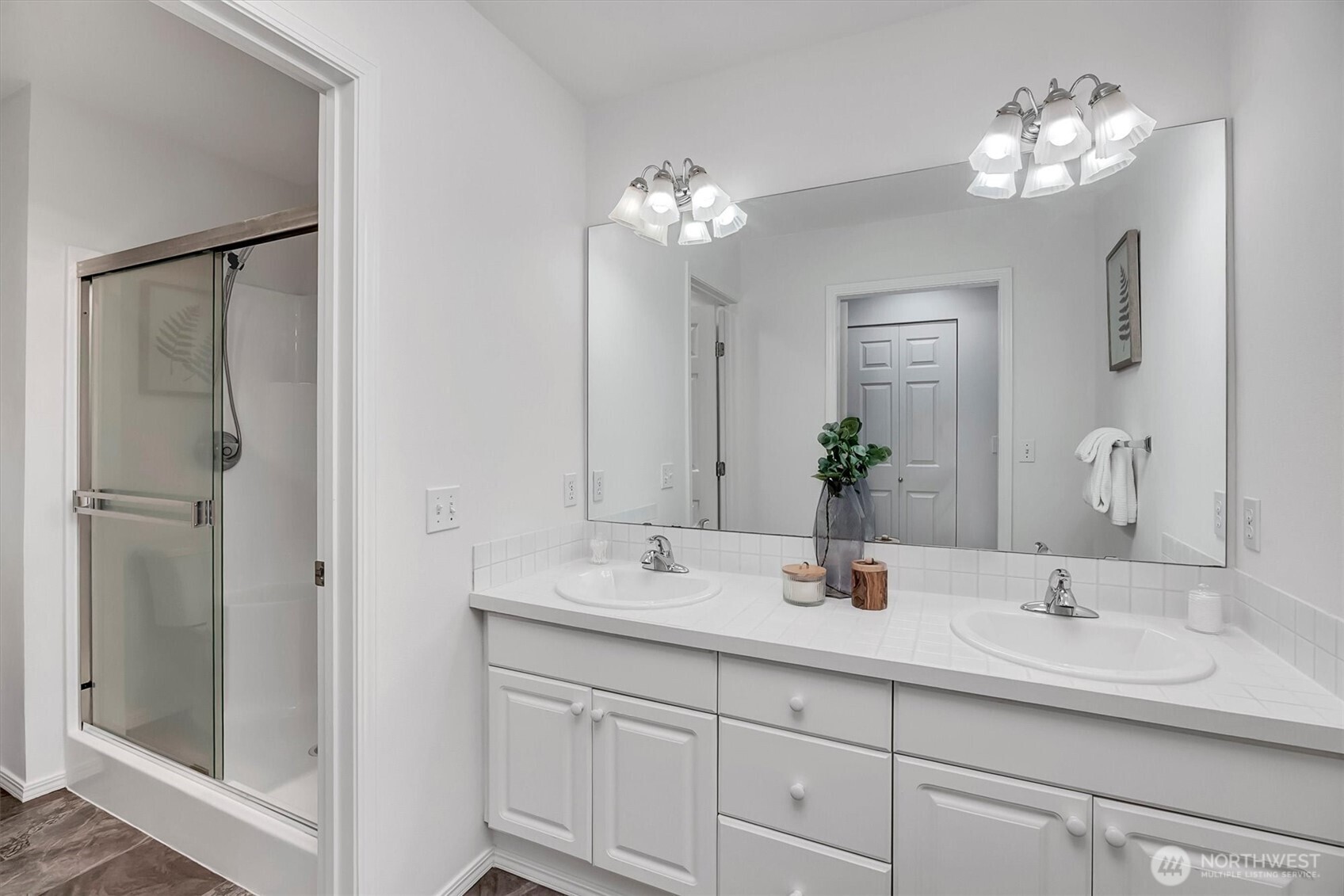 4808 Northeast Sunset Boulevard, Unit C104 Renton, WA 98059 - Photo 12 of 17