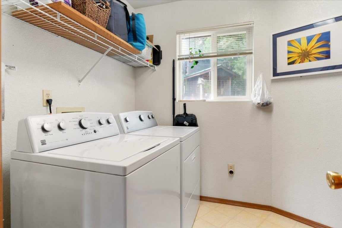 7411 Sugar Pine Road Weed, CA 96094 - Photo 13 of 24 Gallery Image 13