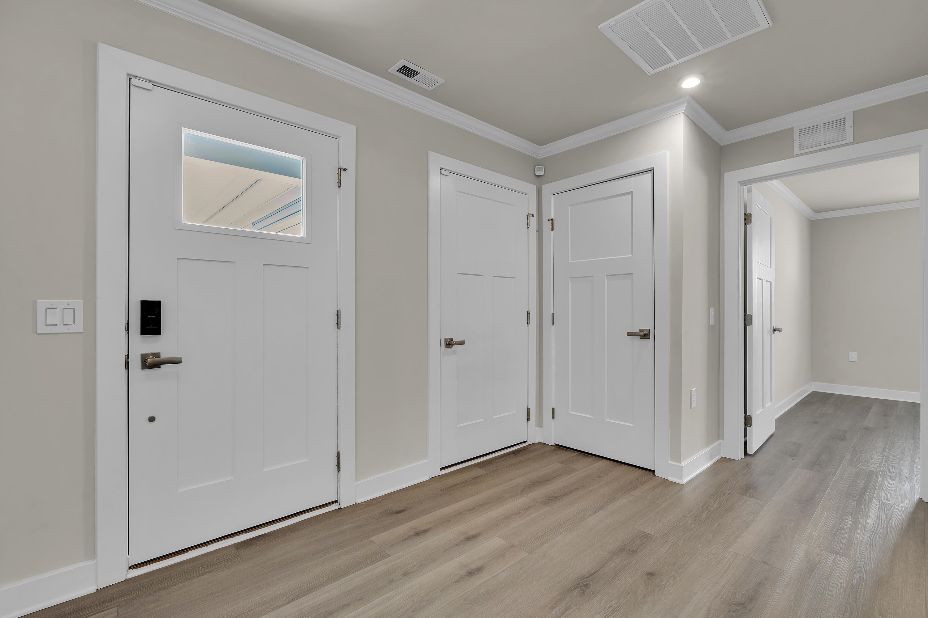 1104 Elowen Road Spartanburg, SC 29302 - Photo 4 of 33 Gallery Image 4