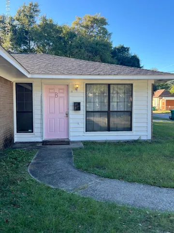 $1,050 | 1713 19th Avenue, Unit B, Gulfport, MS 39501