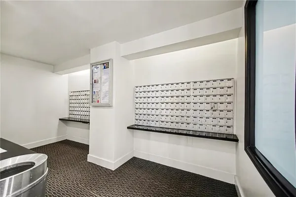 $114,950 | 600 East 8th Street, Unit 4N, Kansas City, MO 64106