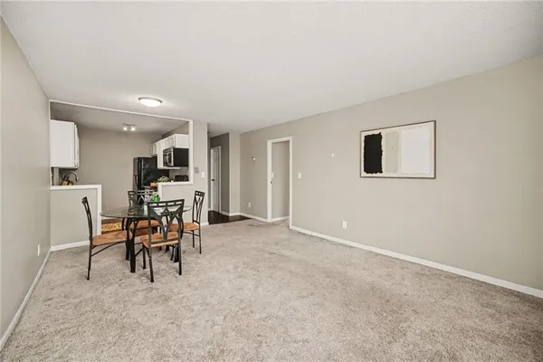 $114,950 | 600 East 8th Street, Unit 4N, Kansas City, MO 64106