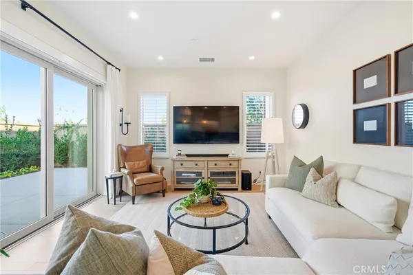 $1,788,000 | 109 Fairgreen, Irvine, CA 92618