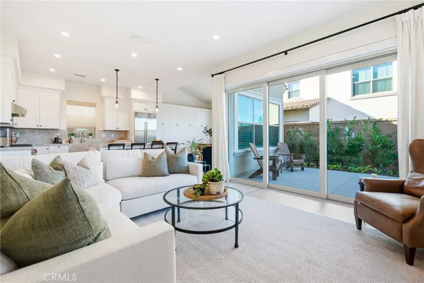 $1,788,000 | 109 Fairgreen, Irvine, CA 92618