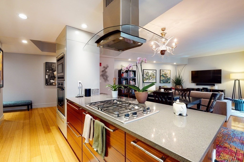 45 Province Street, Unit 2N Boston, MA 02108 - Photo 12 of 39