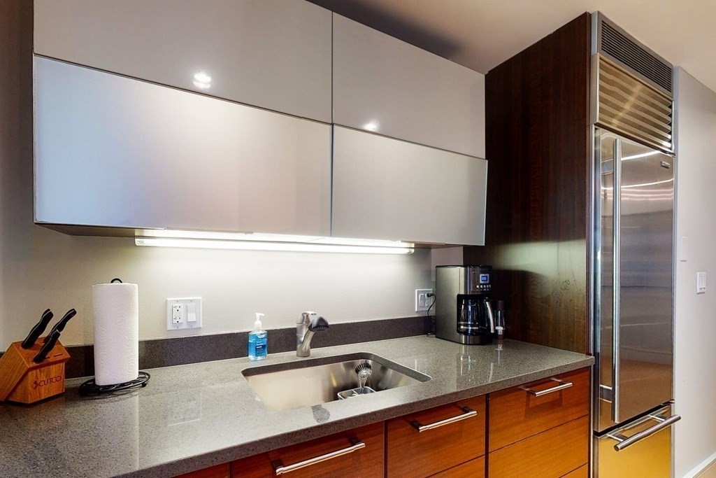 45 Province Street, Unit 2N Boston, MA 02108 - Photo 13 of 39