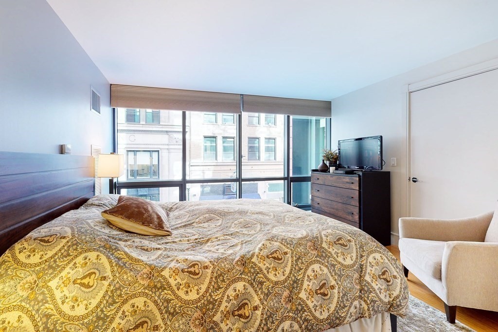 45 Province Street, Unit 2N Boston, MA 02108 - Photo 21 of 39