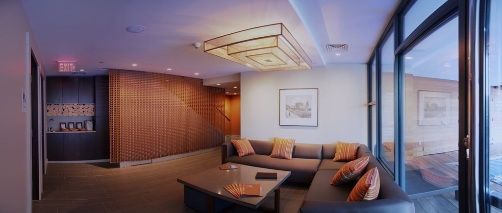 45 Province Street, Unit 2N Boston, MA 02108 - Photo 33 of 39