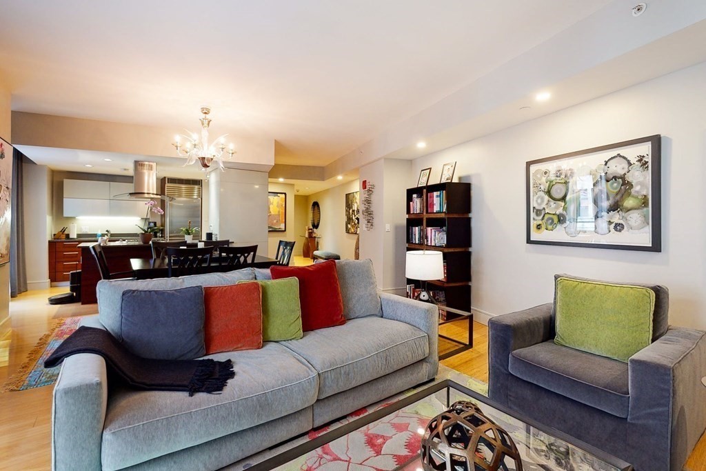 45 Province Street, Unit 2N Boston, MA 02108 - Photo 4 of 39