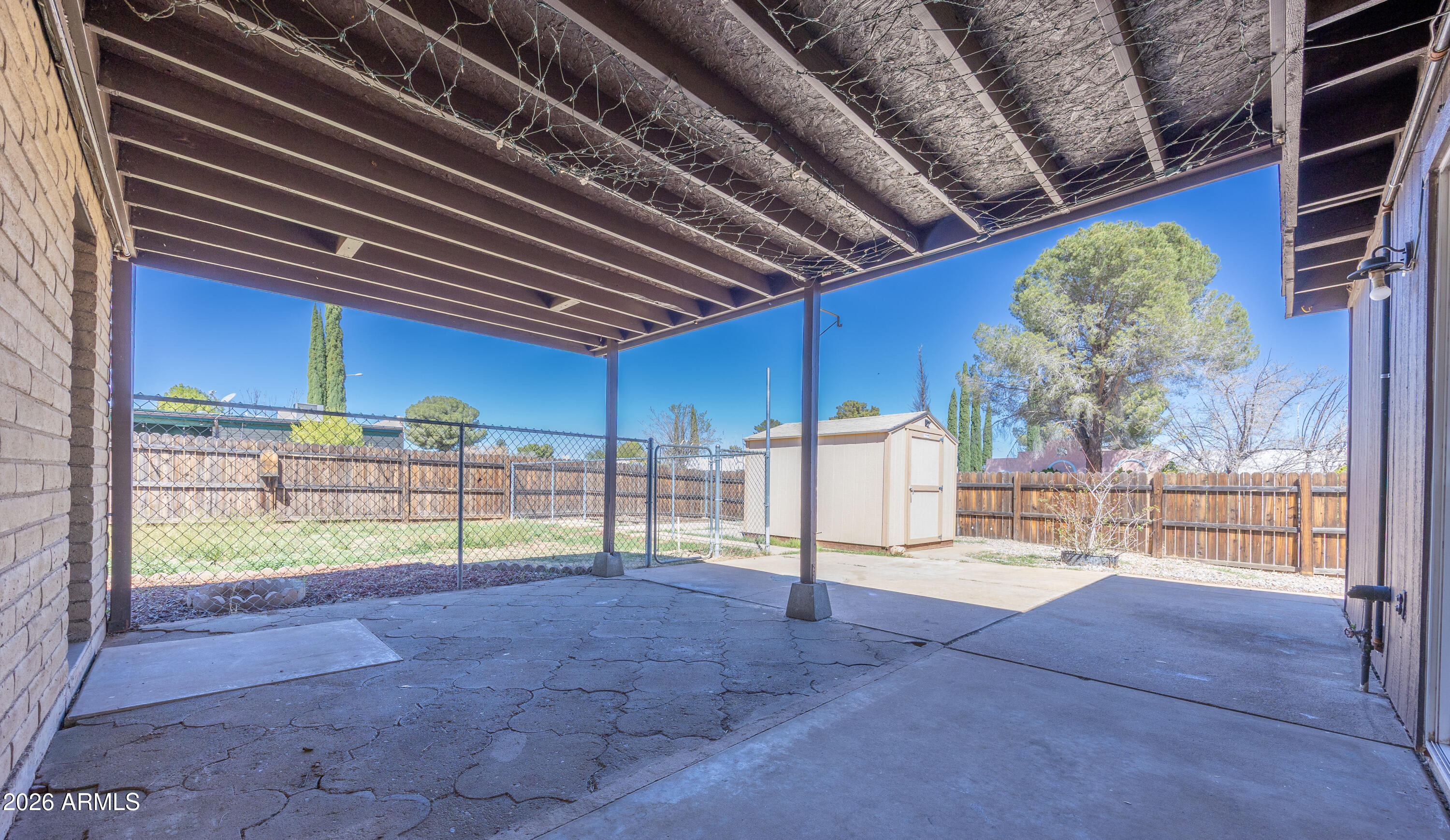 520 South 3rd Street Sierra Vista, AZ 85635 - Photo 21 of 28 a view of a backyard of the house