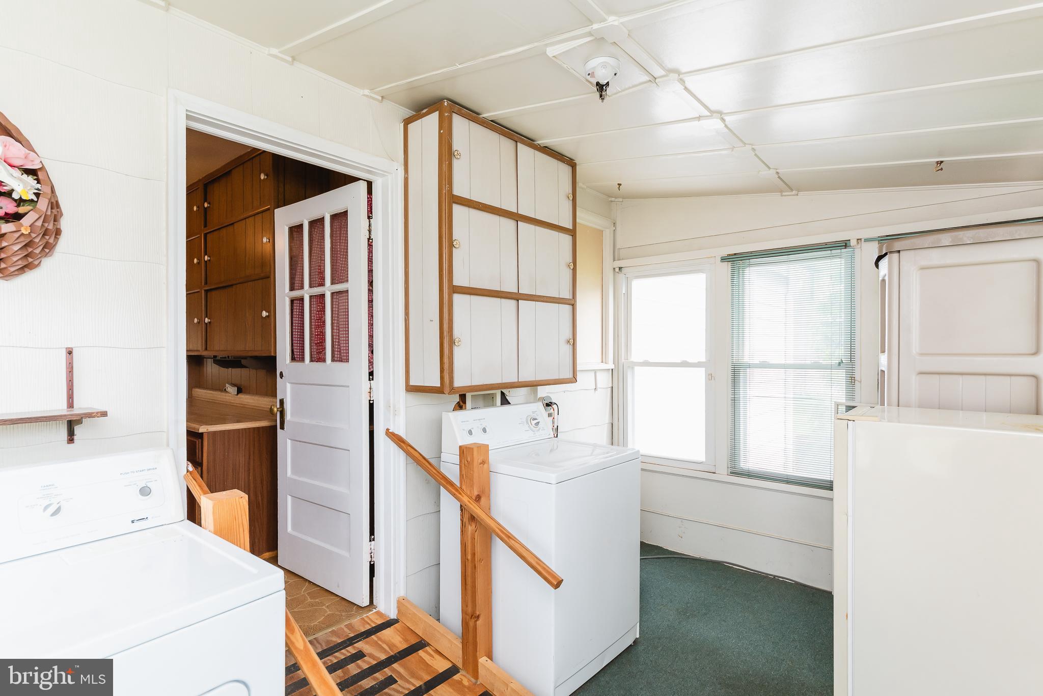 498 North Stuart Street Baltimore, MD 21221 - Photo 21 of 44 Laundry