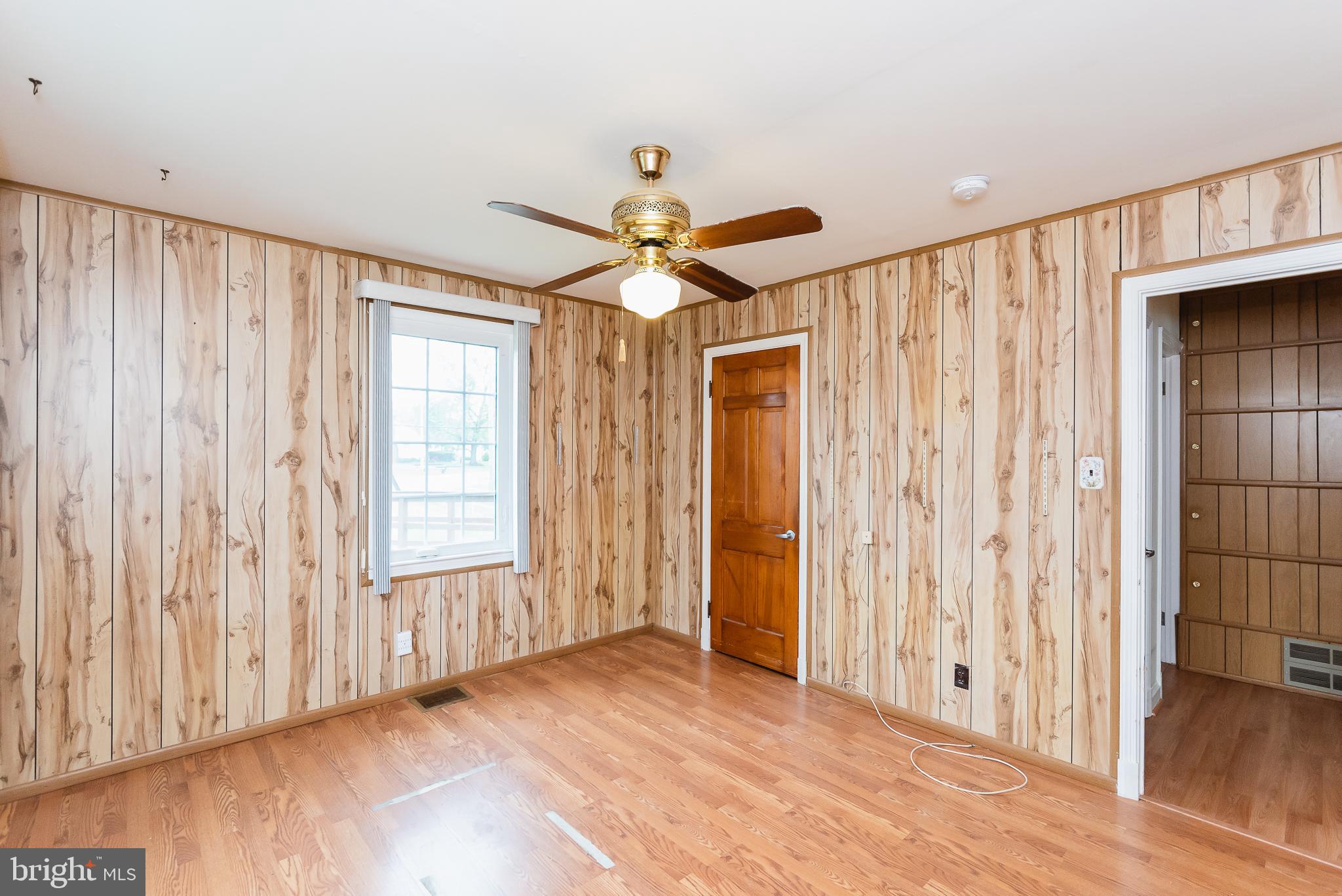 498 North Stuart Street Baltimore, MD 21221 - Photo 10 of 44 Bed 1