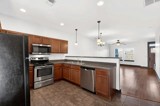 $1,825 | 2220 Smedley Lane, Antioch, TN 37013