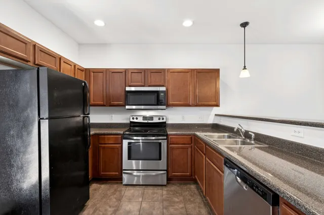 $1,825 | 2220 Smedley Lane, Antioch, TN 37013